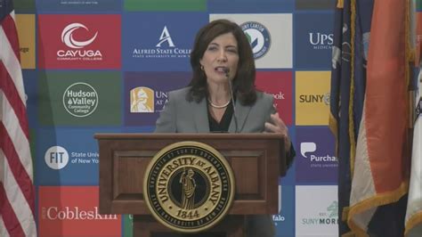Governor Kathy Hochul speaks at SUNY AI Symposium
